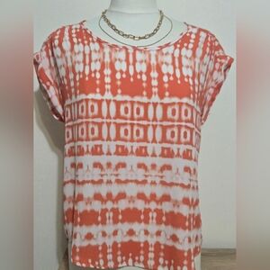 Pink Rose Red and White Patterned Short Sleeve Top